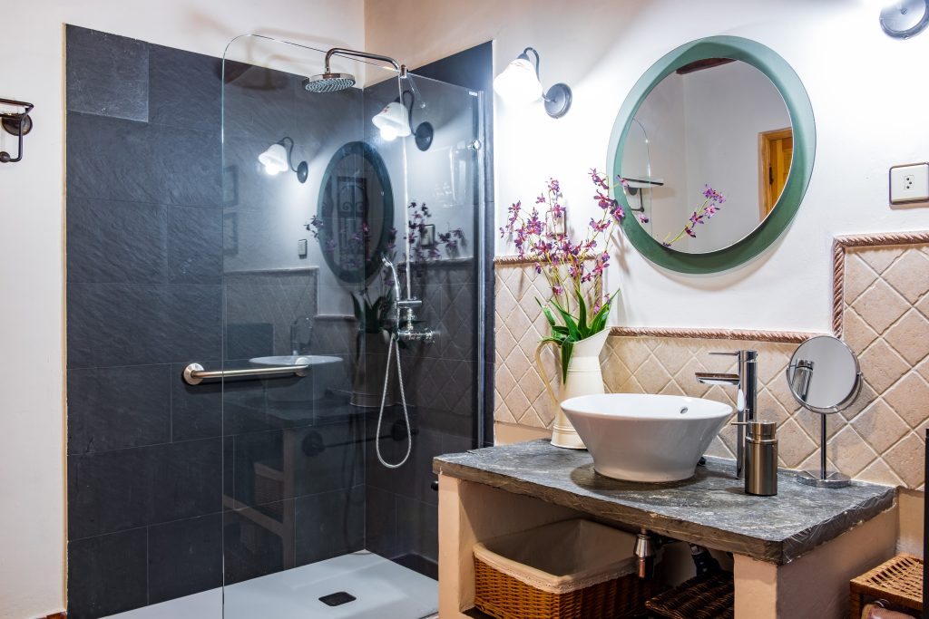 Baño completo de Casa Rural Obdulia