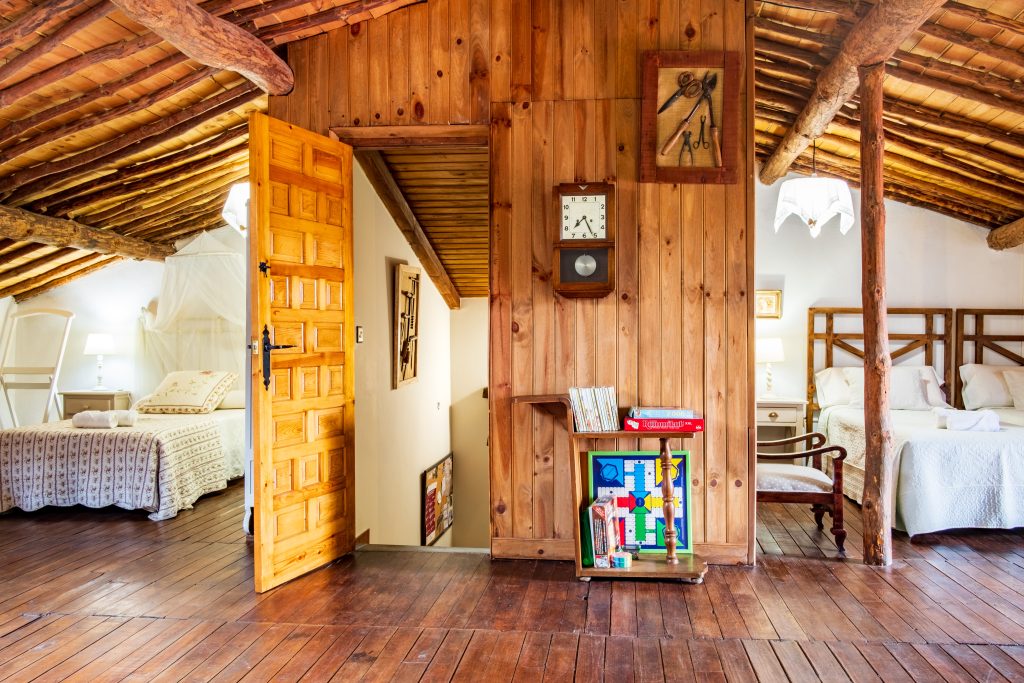 Dormitorio de matrimonio en Casa Rural Obdulia.